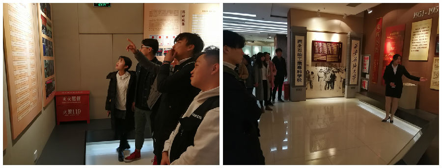 参观校史馆1.jpg
